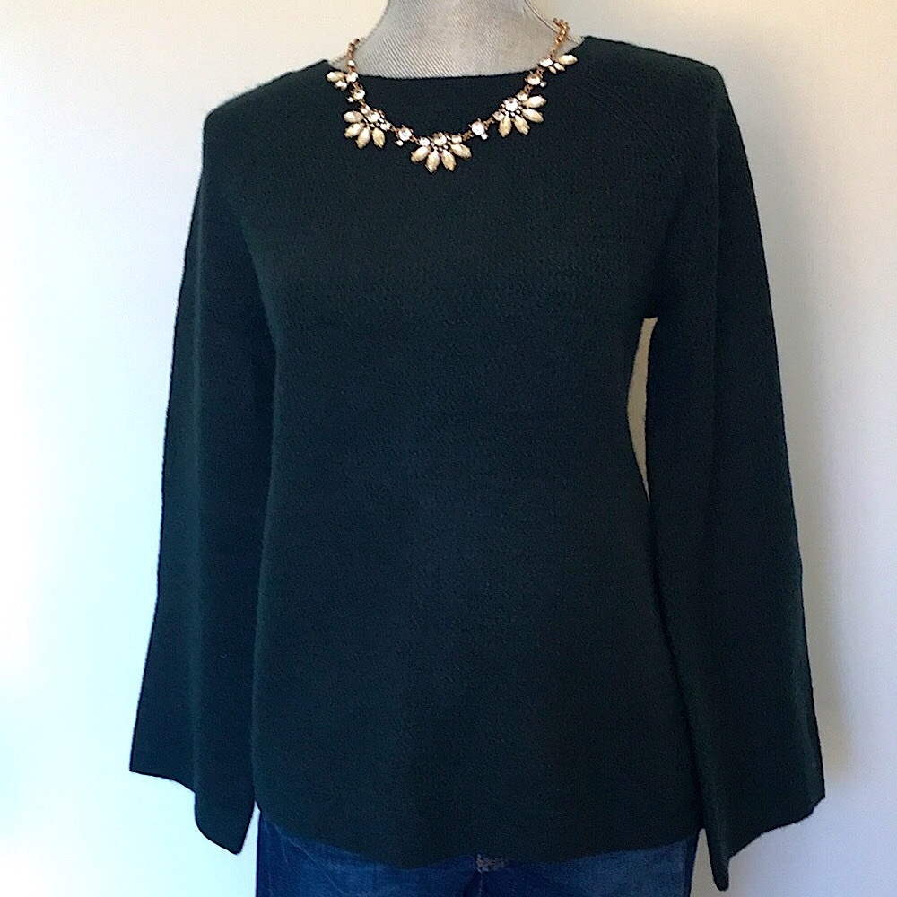 LOFT Textured Knit Deep Forest Green Bell Sleeve Pullover Sweater, size XS 🌲♥️